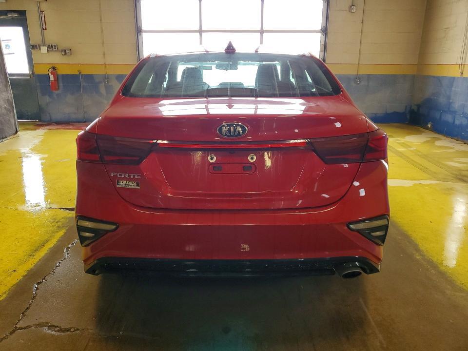 2021 KIA Forte lxs