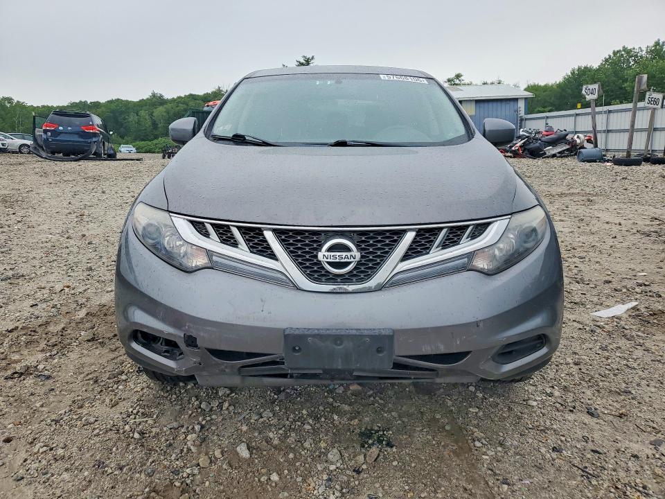 2013 Nissan Murano s