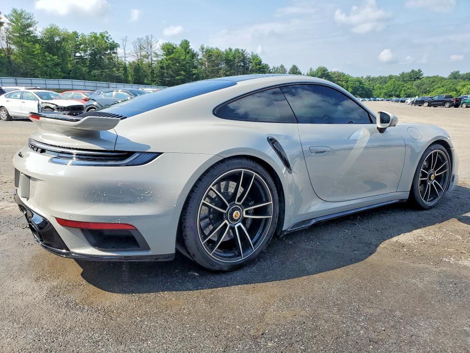 2022 Porsche 911 Turbo