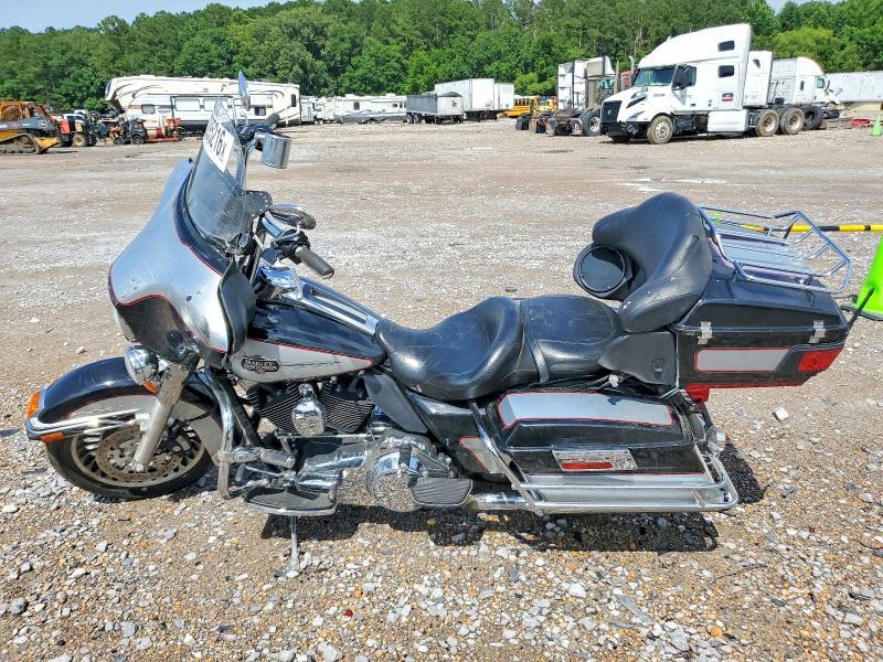 2010 Harley-Davidson Flhtcu