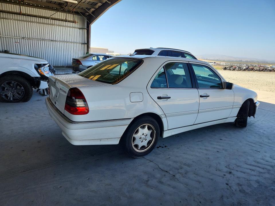2000 Mercedes-Benz C 230