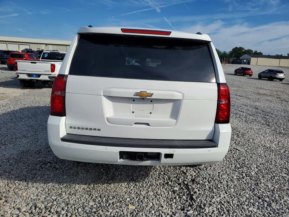 2017 Chevrolet Suburban C1500 lt