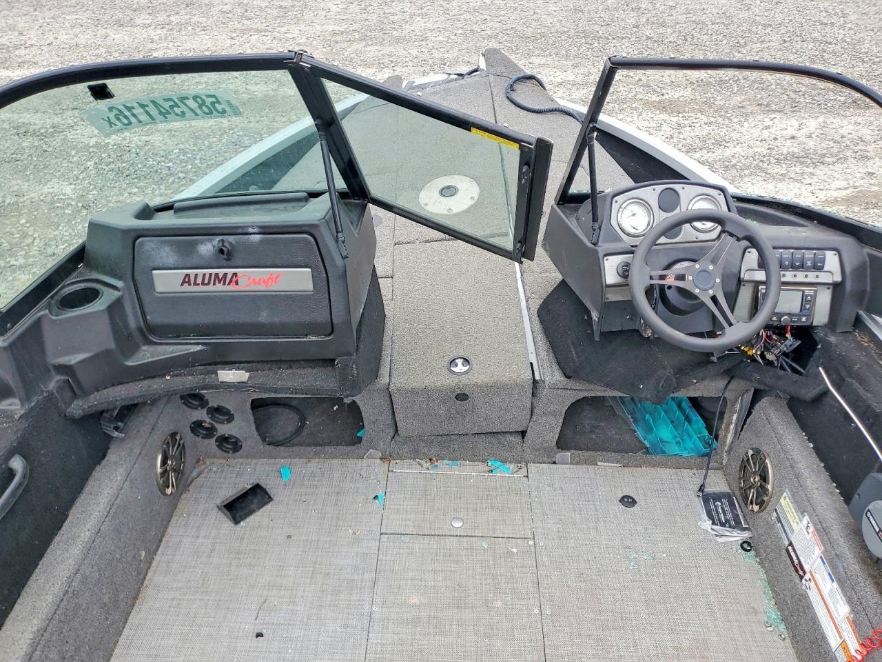 2019 Alumacraft 165
