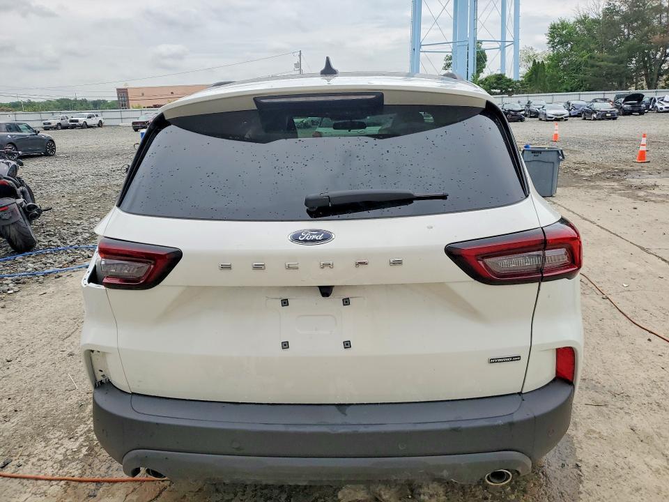 2025 Ford Escape st Line Select