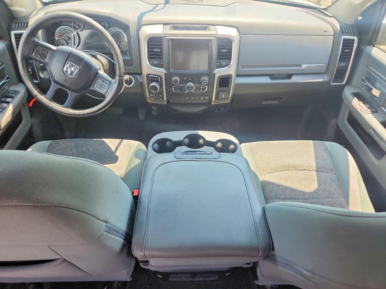 2017 Dodge RAM 1500 SLT