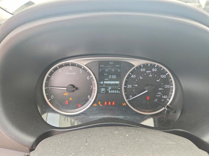 2021 Nissan Kicks s