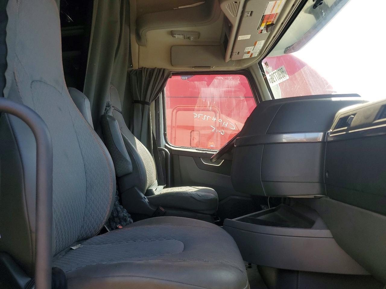 2023 Volvo VNL Semi Truck
