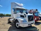 2016 Volvo VNM Semi Truck