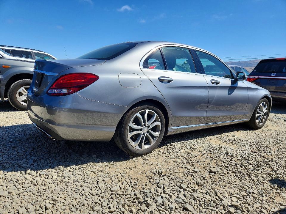 2015 Mercedes-Benz C300