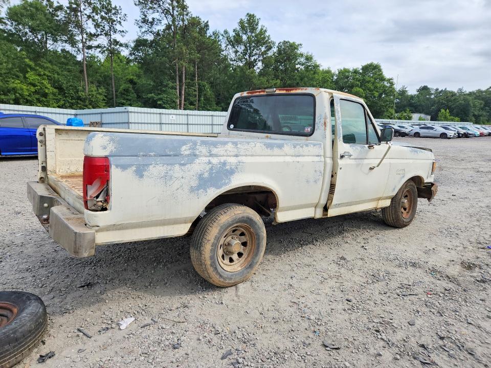 1991 Ford LGT Conventl