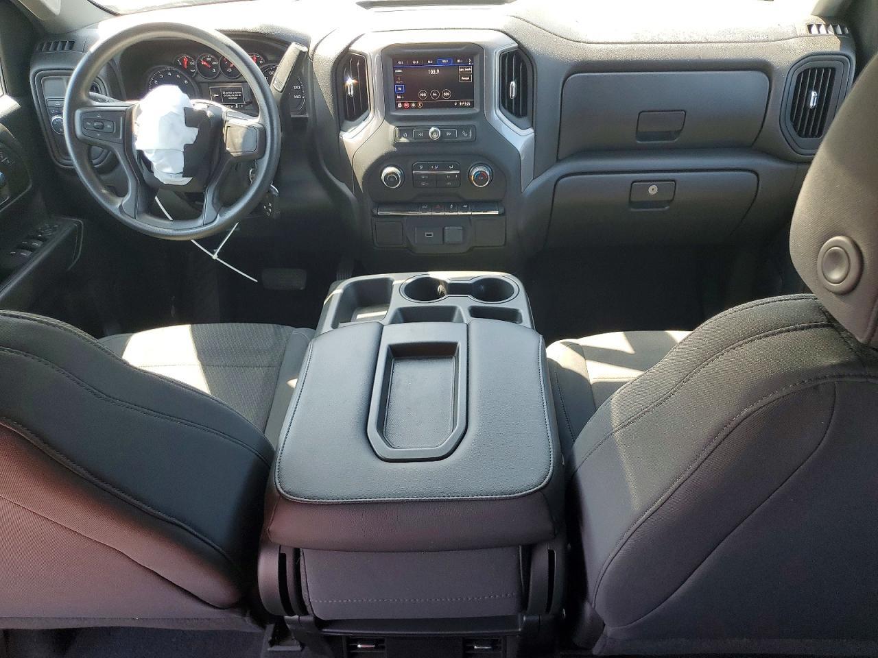 2020 Chevrolet Silverado C1500 Custom