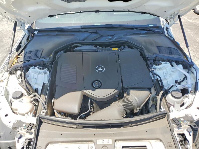 2022 Mercedes-Benz C300
