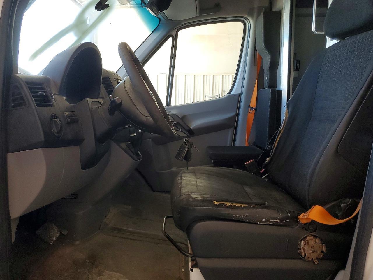 2014 Mercedes-Benz 2014 Mercedes Benz Sprinter 2500 Delivery Van