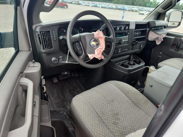 2025 Chevrolet Express G2500