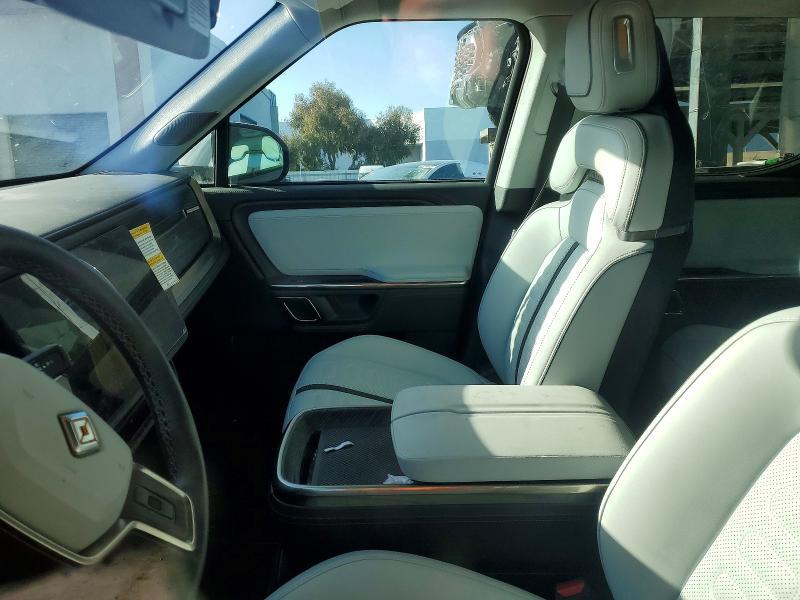 2023 Rivian R1T Adventure