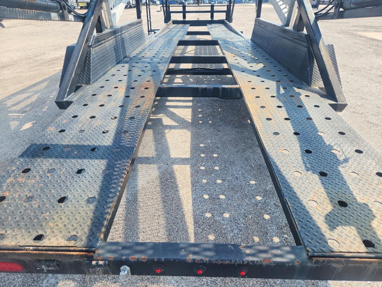 2023 Texas Pride CA84727KGN Car Carrier