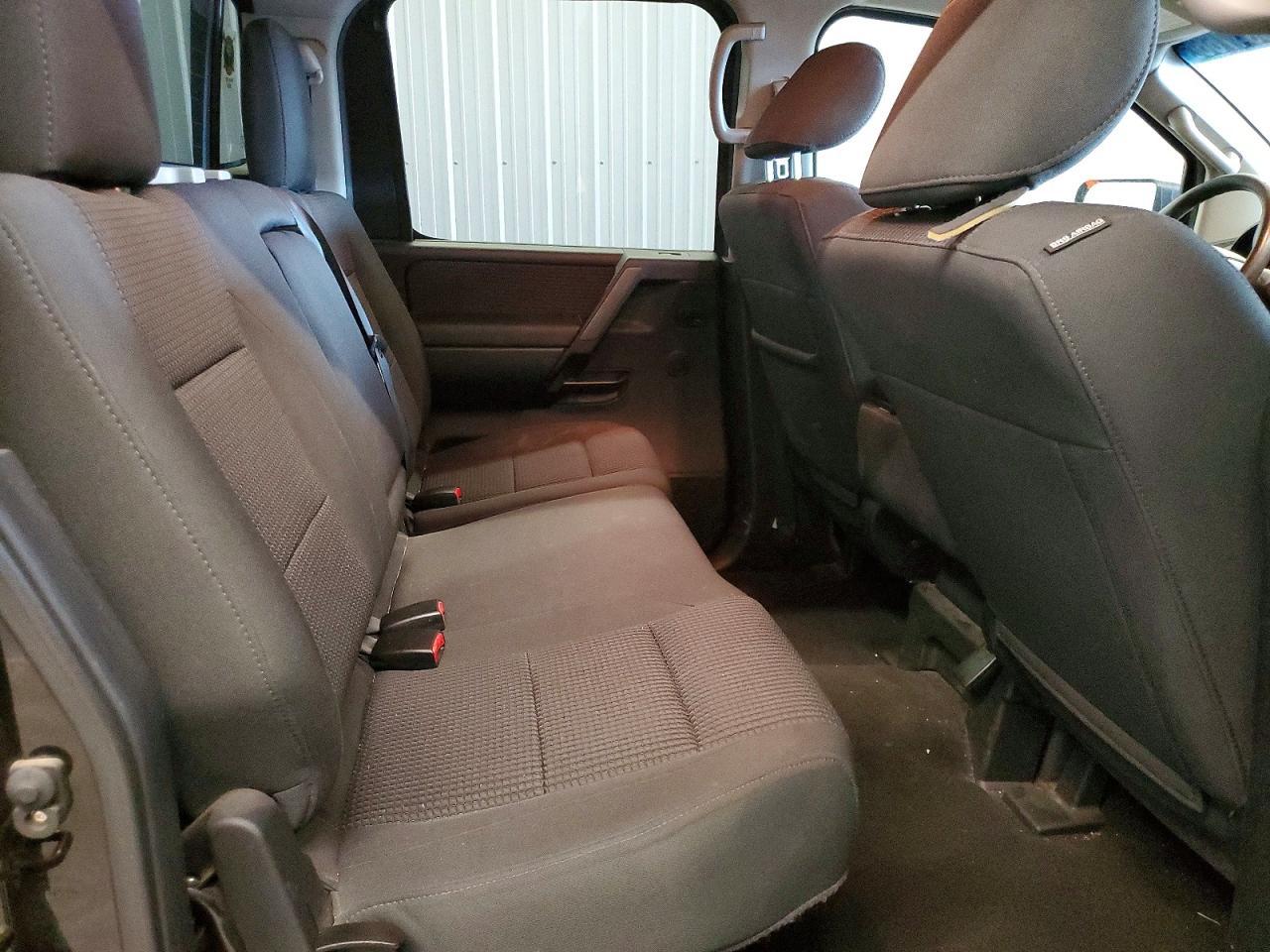 2013 Nissan Titan S