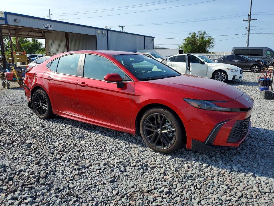2026 Toyota Camry se
