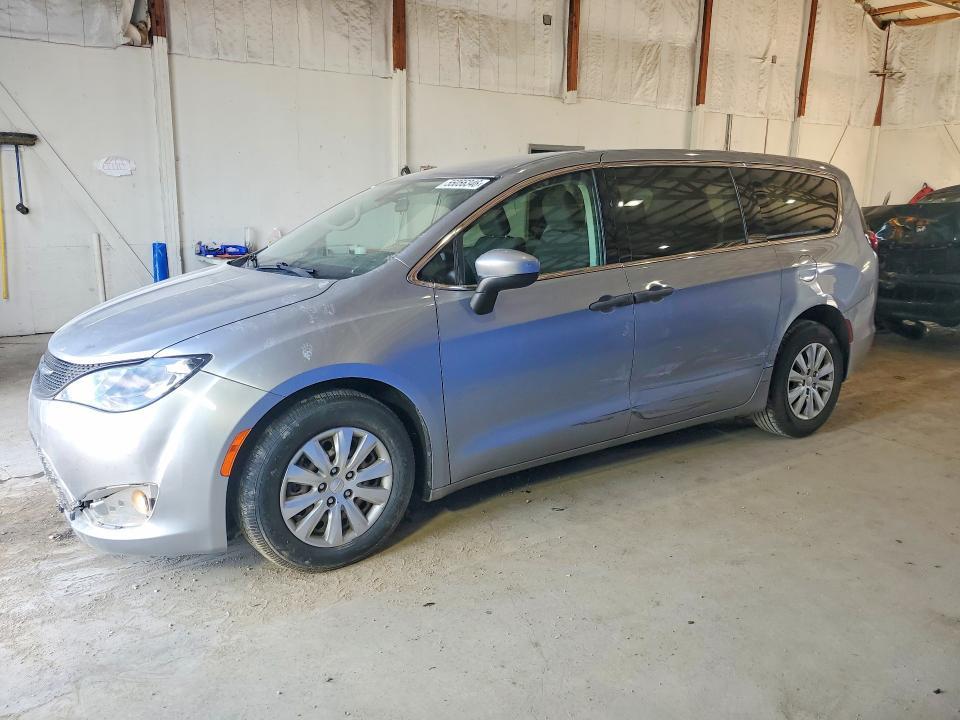 2019 Chrysler Pacifica l