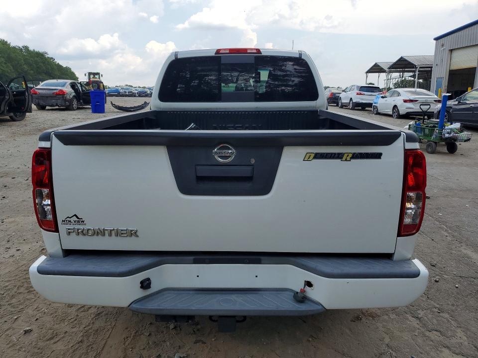 2015 Nissan Frontier Desert Runner