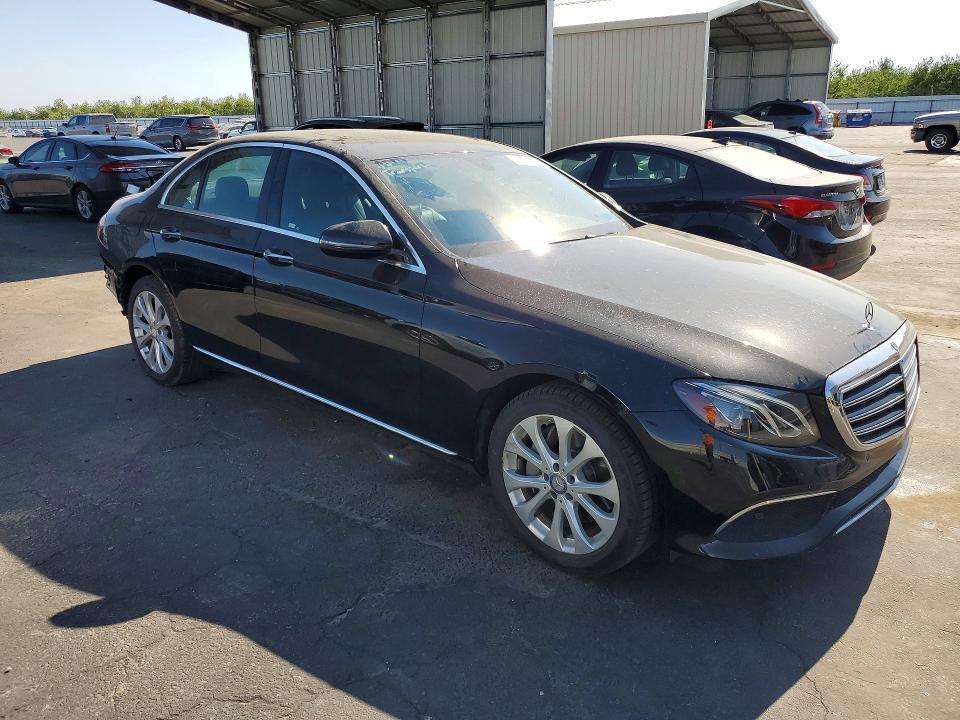 2017 Mercedes-Benz E 300