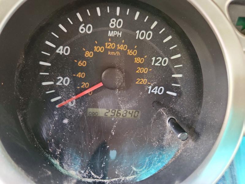 2004 Toyota Highlander Base