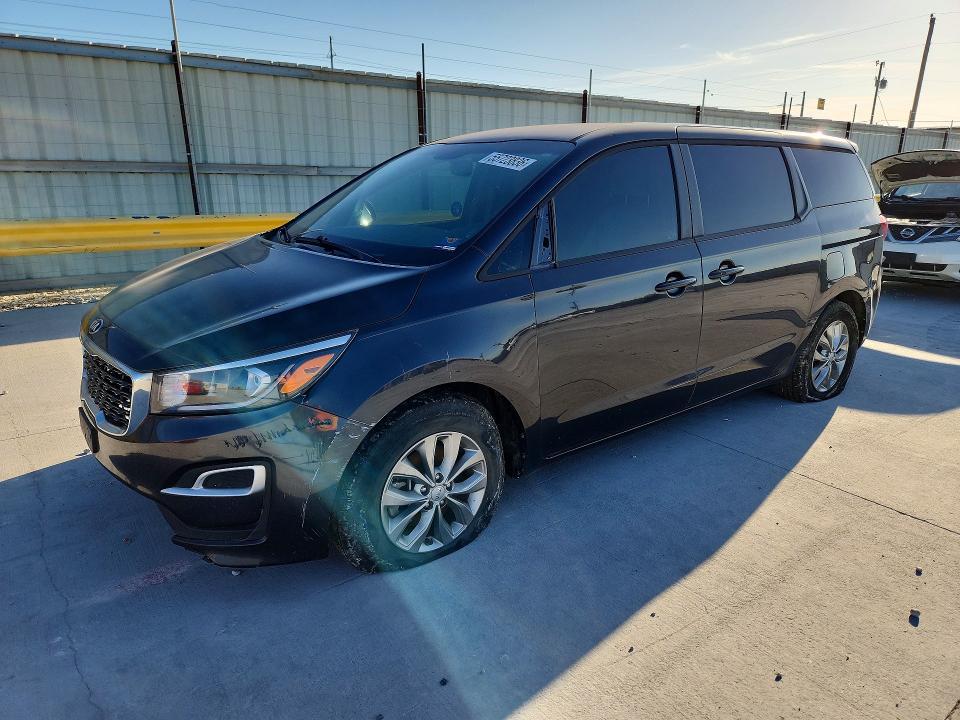 2021 KIA Sedona lx