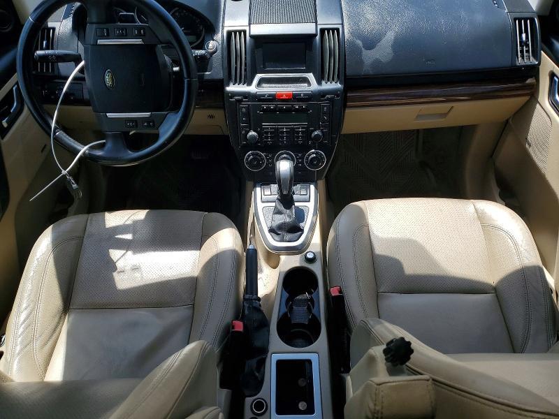 2010 Land Rover LR2 hse