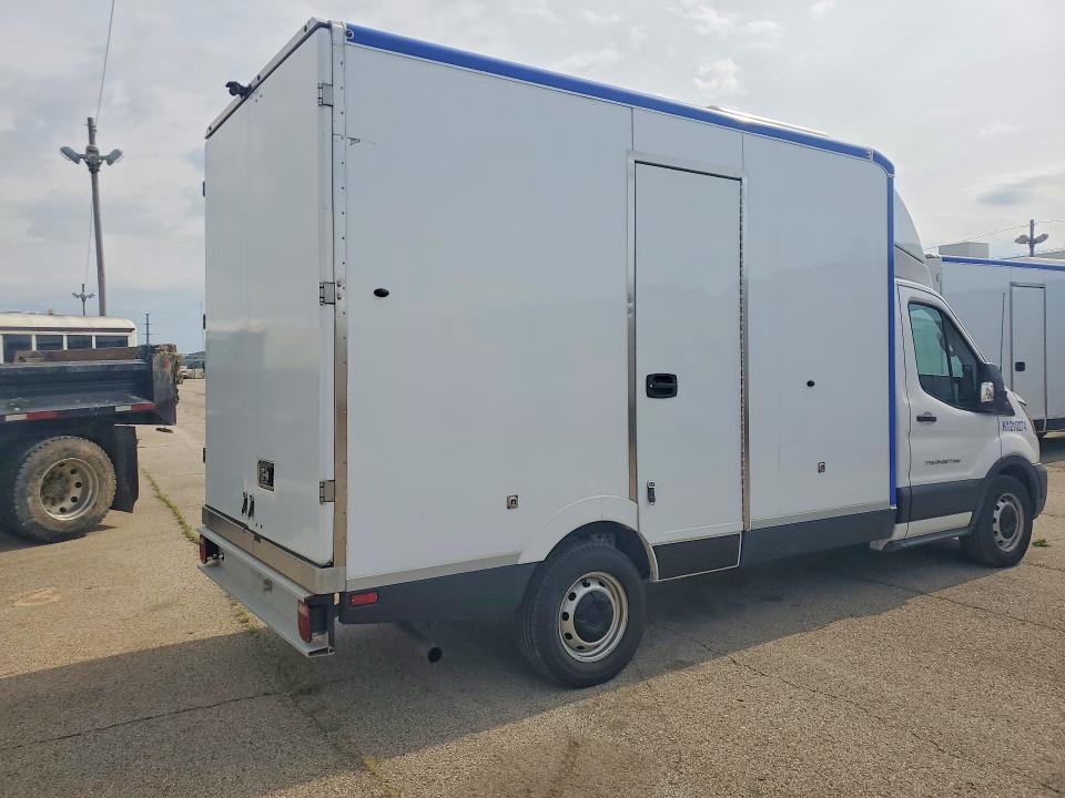 2022 Ford Transit Delivery Truck