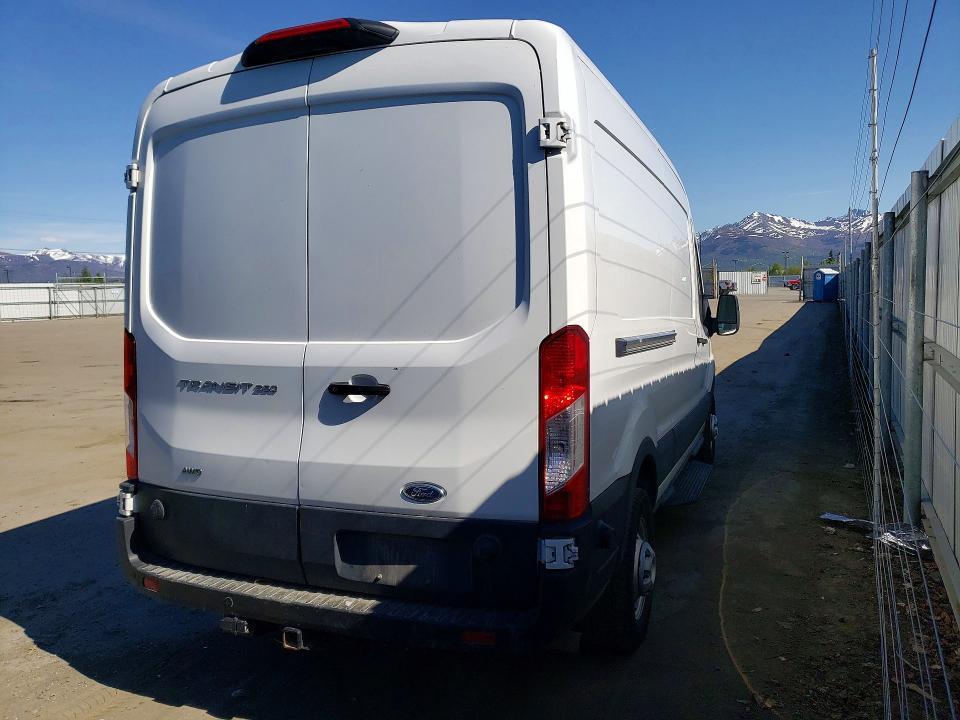 2024 Ford Transit T-250