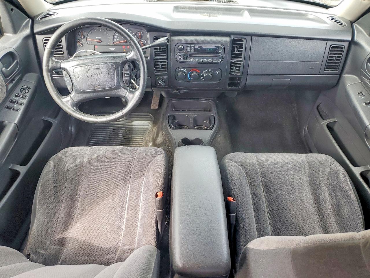 2004 Dodge Dakota Quad SLT