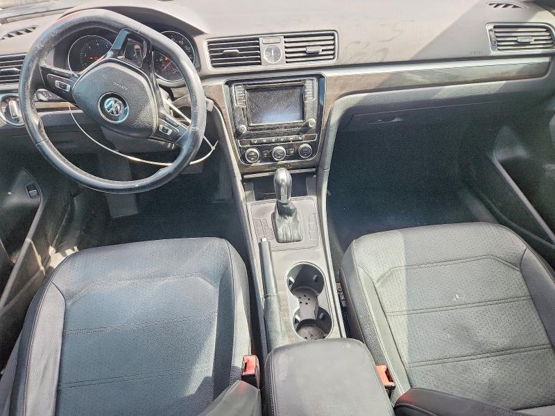 2016 Volkswagen Passat se