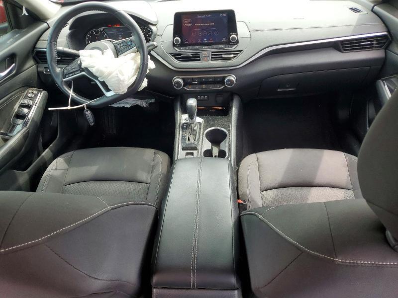 2021 Nissan Altima sv