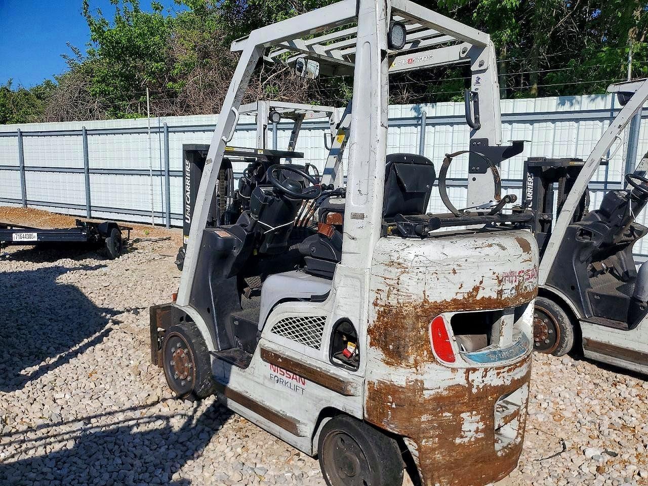 2015 Unicariers 2015 Nissan Forklift