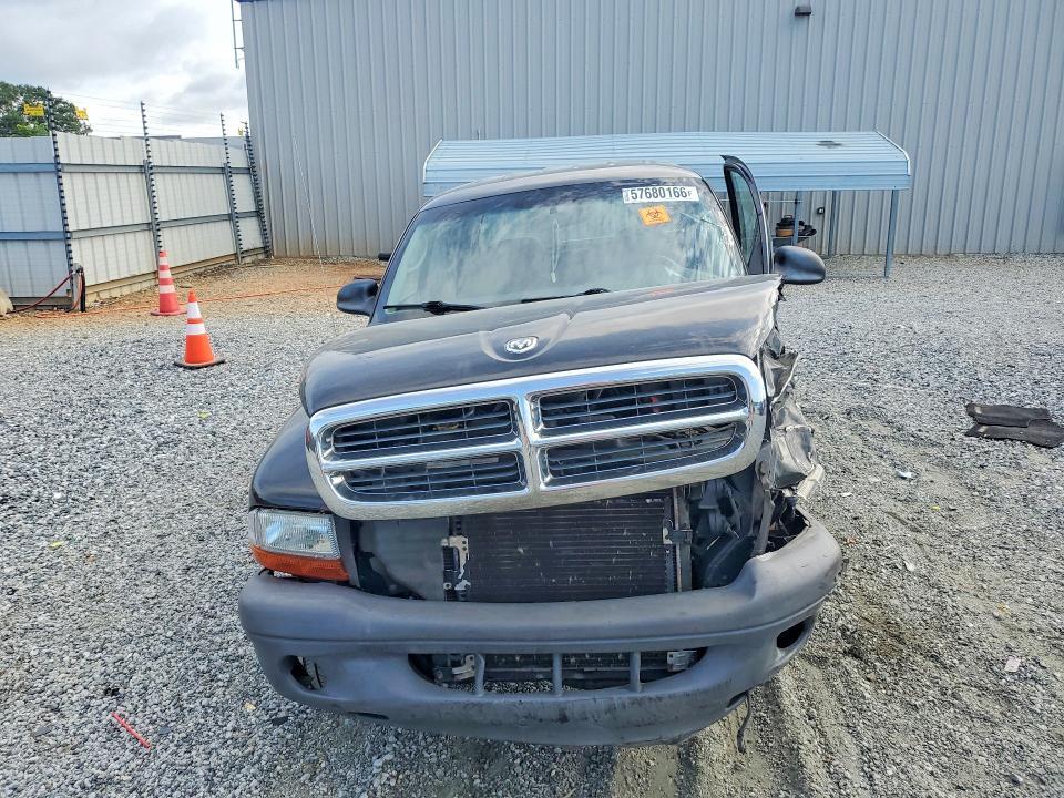 2004 Dodge Dakota Quad Sport
