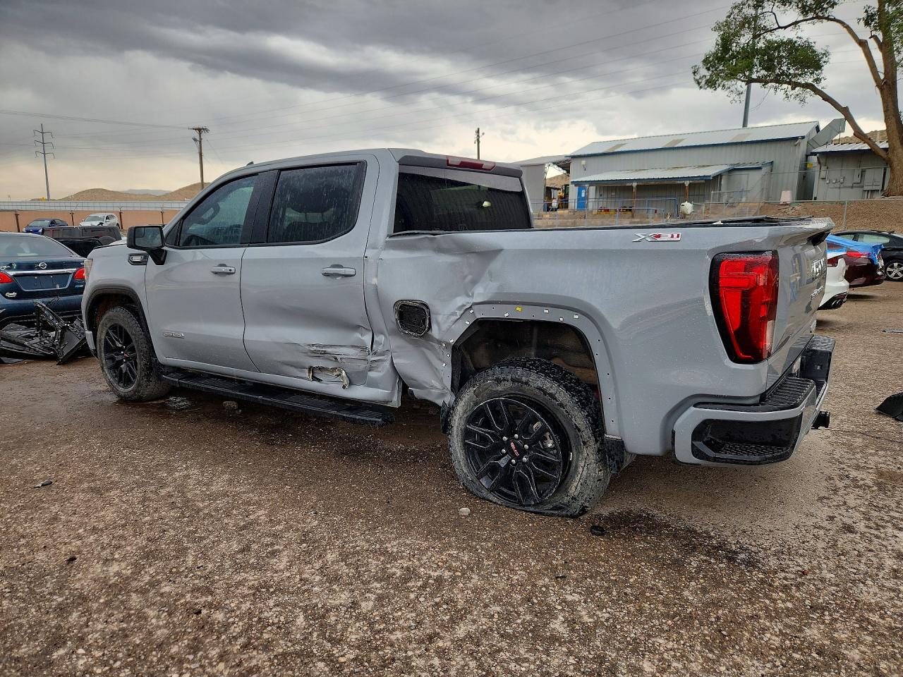 2024 GMC Sierra K1500 Elevation