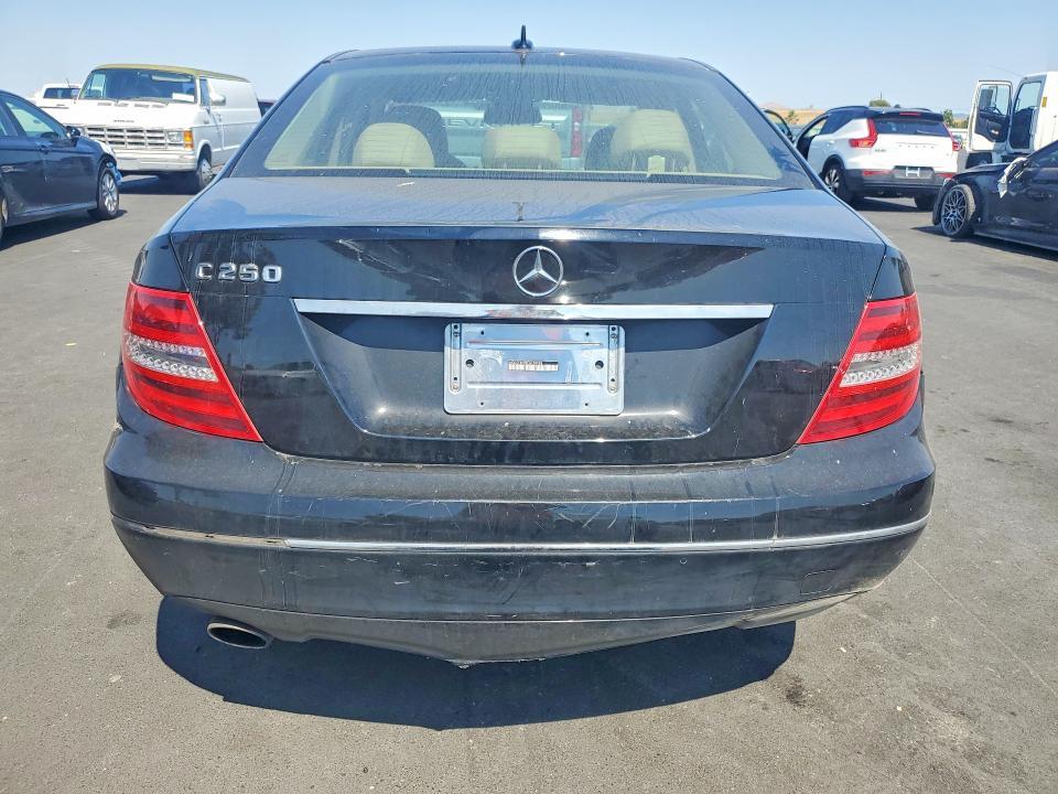 2014 Mercedes-Benz C 250