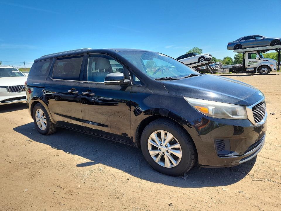 2015 KIA Sedona lx