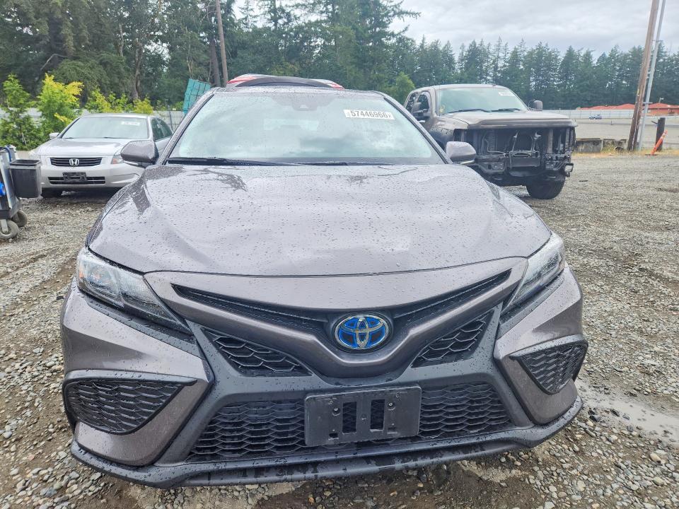 2023 Toyota Camry Hybrid se