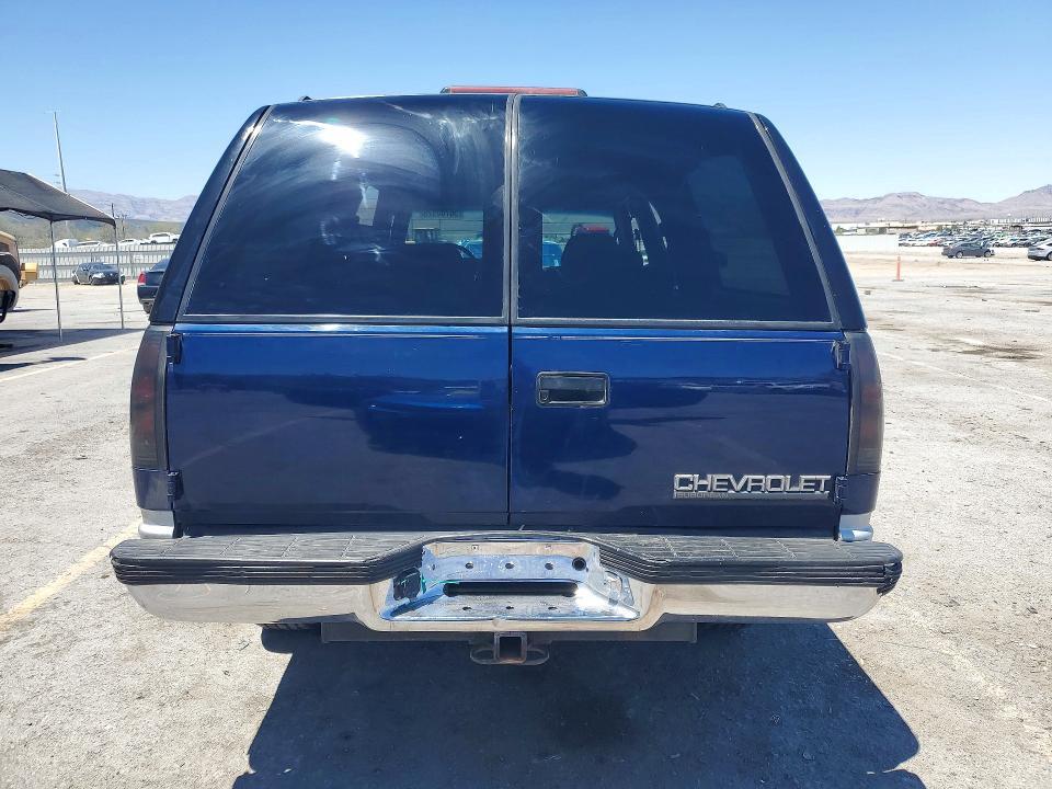 1995 Chevrolet Suburban C2500