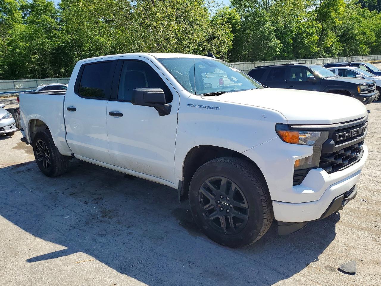 2022 Chevrolet Silverado K1500 Custom