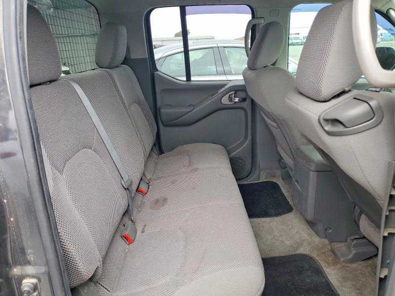 2011 Nissan Frontier S