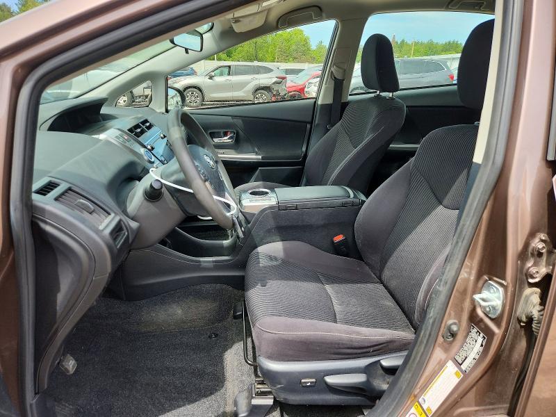2015 Toyota Prius v Three