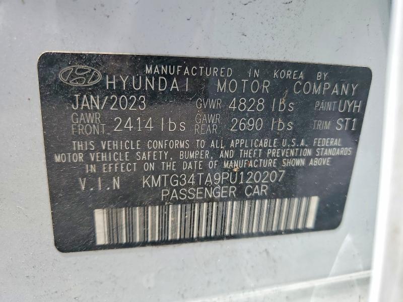 2023 Genesis G70 2.0t