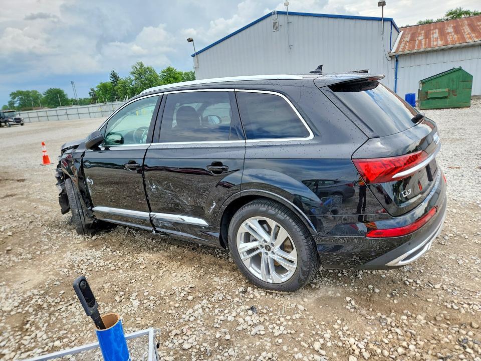 2022 Audi Q7 Premium Plus