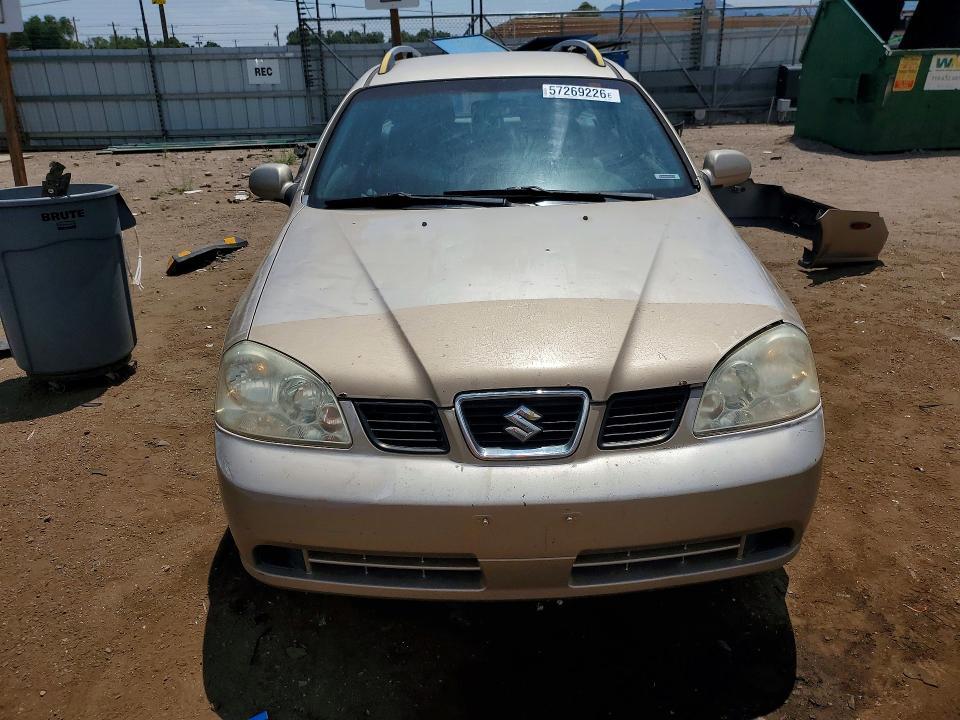 2005 Suzuki Forenza 4D
