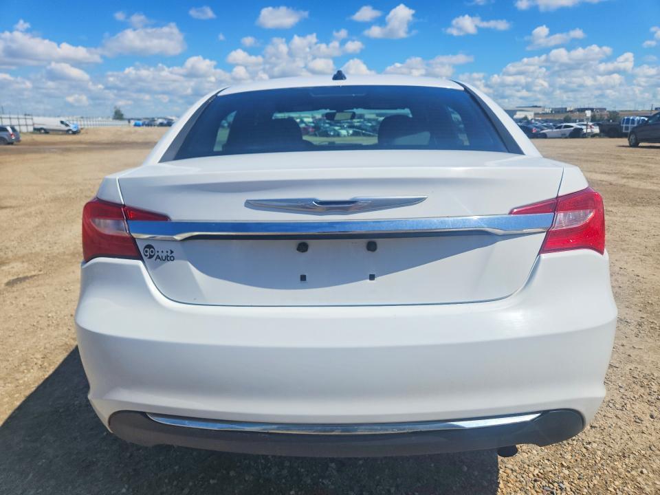 2011 Chrysler 200 Touring