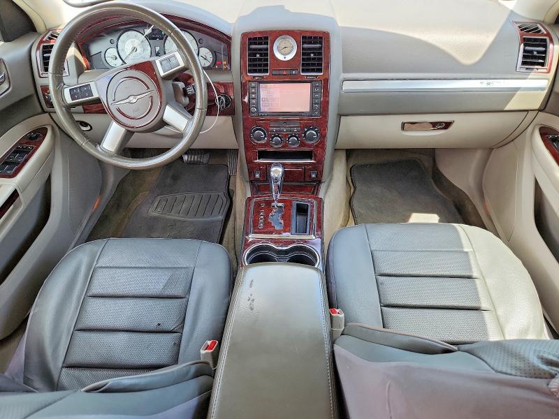 2010 Chrysler 300 Touring
