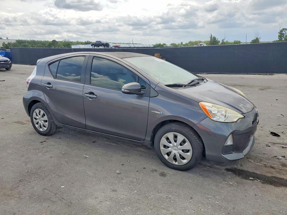 2014 Toyota Prius c one