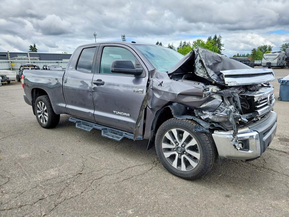 2017 Toyota Tundra SR5